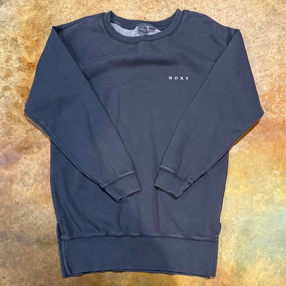 Roxy women’s Black Crewneck Sweatshirt with Small Logo